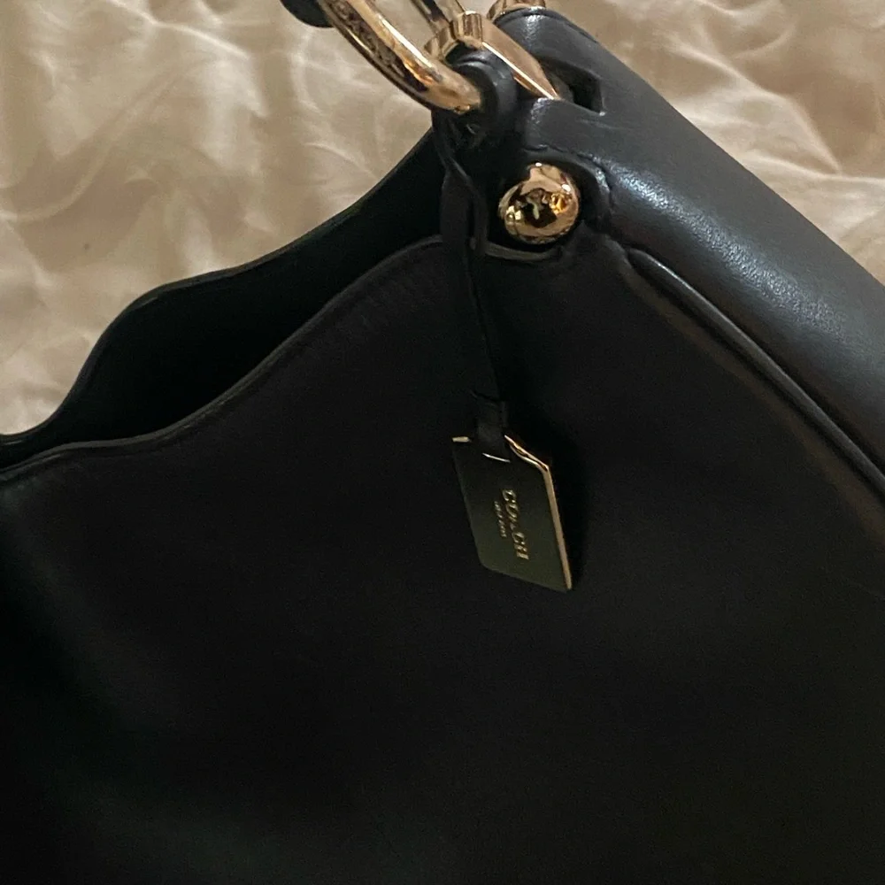 Coach Nomad Glovetanned Navy Leather Hobo Bag